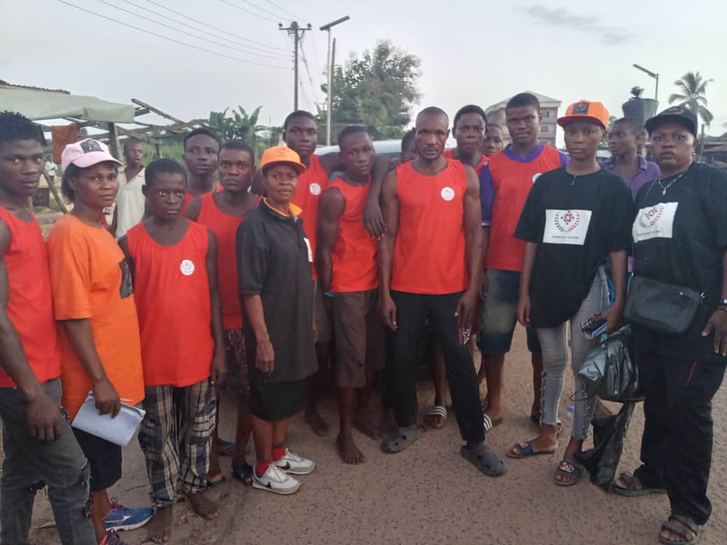 Akaeze outreach photo 2